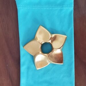 Gold Floral/Star Brooch